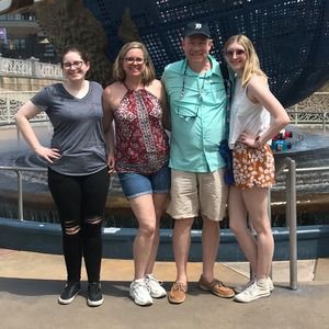 Meet your Posher, Janet